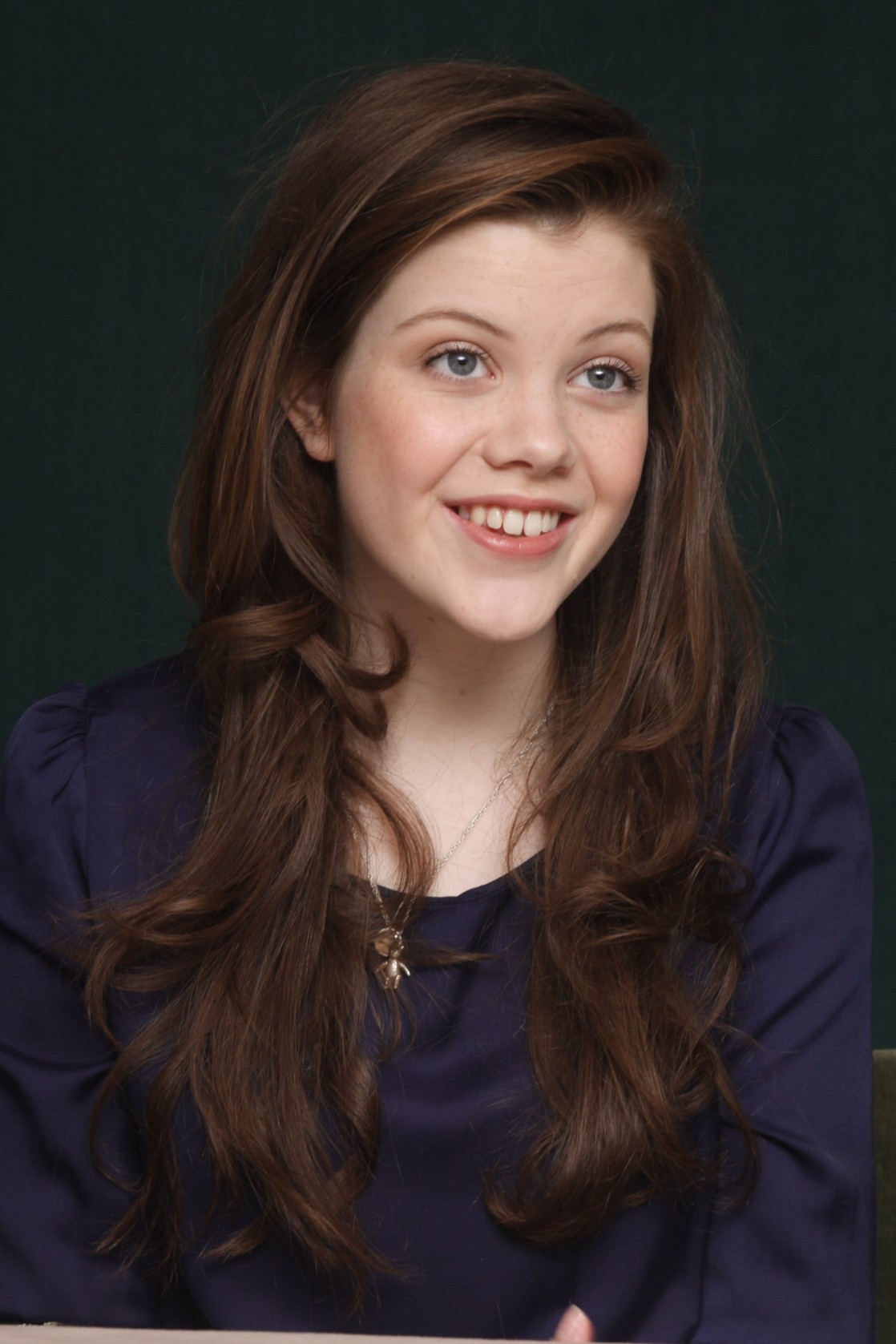 Open & share this gif the chronicles of narnia, narnia, georgie henley,...